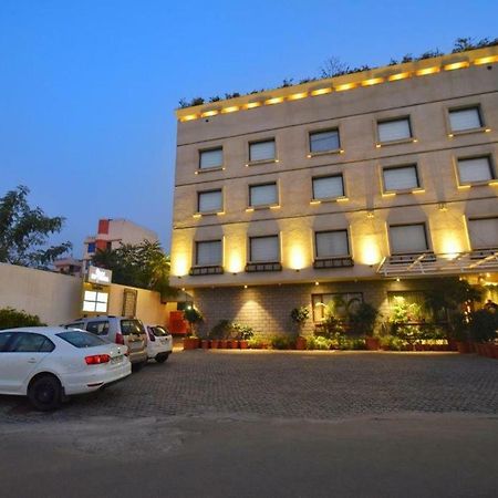 Hotel De Nada-A Luxury Stay Jaipur Exteriör bild